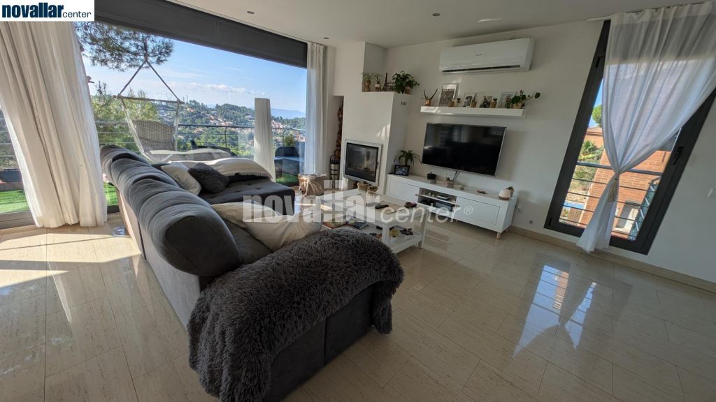 CASA DE 4 HABITACIONES Y 2 BAÑOS EN CAN PALET DE VISTA ALEGRE