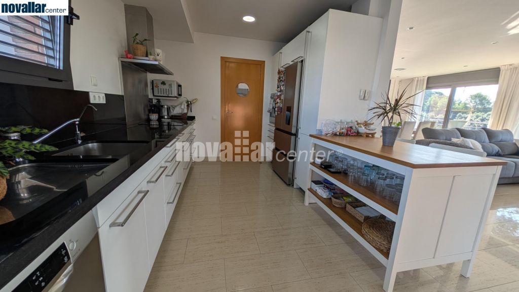 CASA DE 4 HABITACIONES Y 2 BAÑOS EN CAN PALET DE VISTA ALEGRE