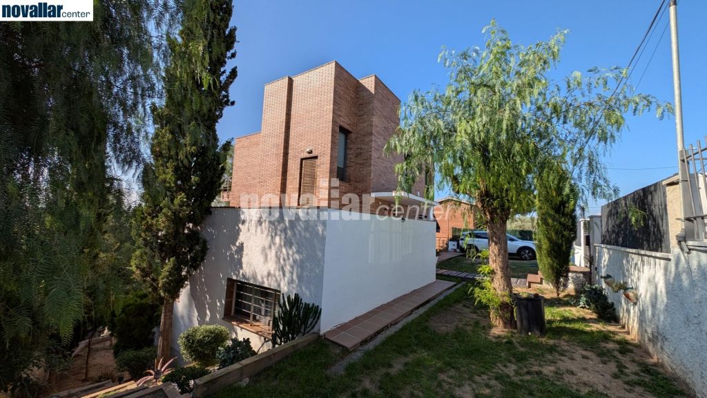 CASA DE 4 HABITACIONES Y 2 BAÑOS EN CAN PALET DE VISTA ALEGRE
