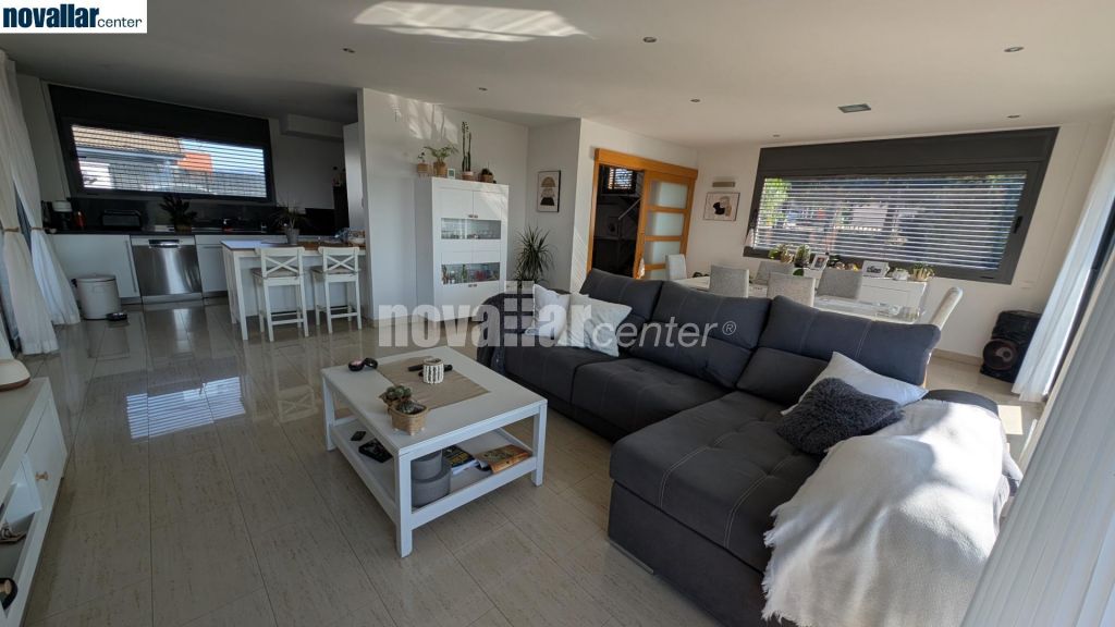 CASA DE 4 HABITACIONES Y 2 BAÑOS EN CAN PALET DE VISTA ALEGRE