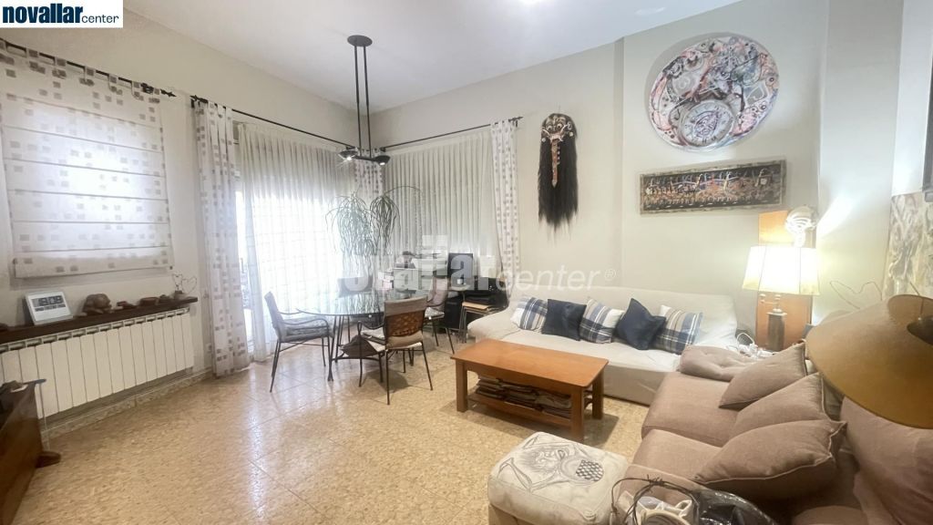 PIS A SANT PERE AMB PISCINA COMUNITÀRIA, PARKING I TRASTER