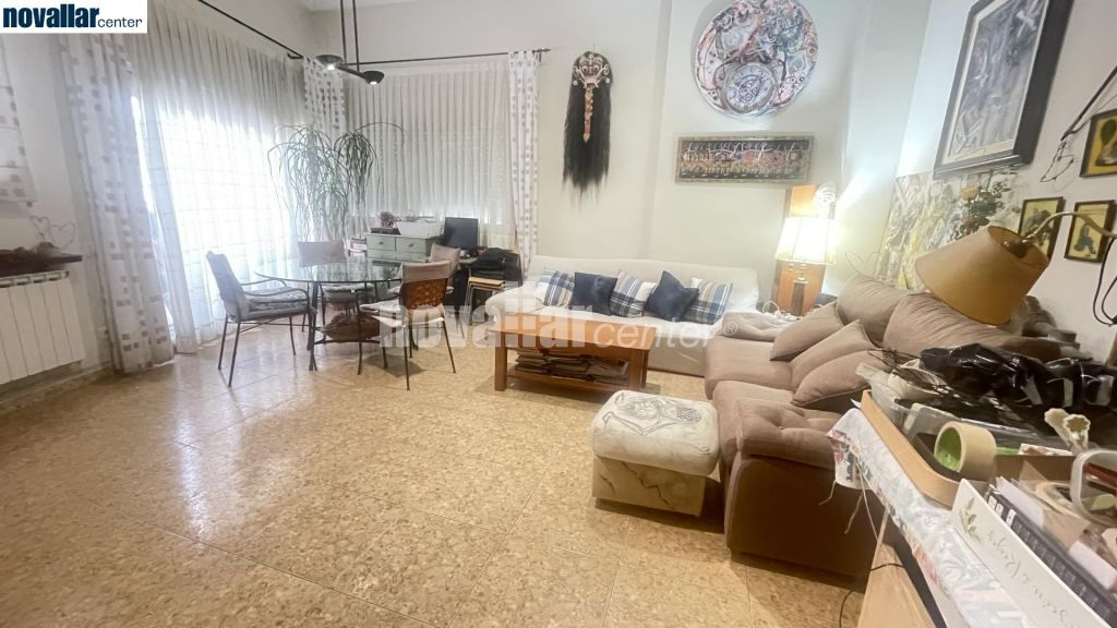 PIS A SANT PERE AMB PISCINA COMUNITÀRIA, PARKING I TRASTER