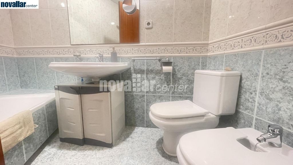 PIS A SANT PERE AMB PISCINA COMUNITÀRIA, PARKING I TRASTER