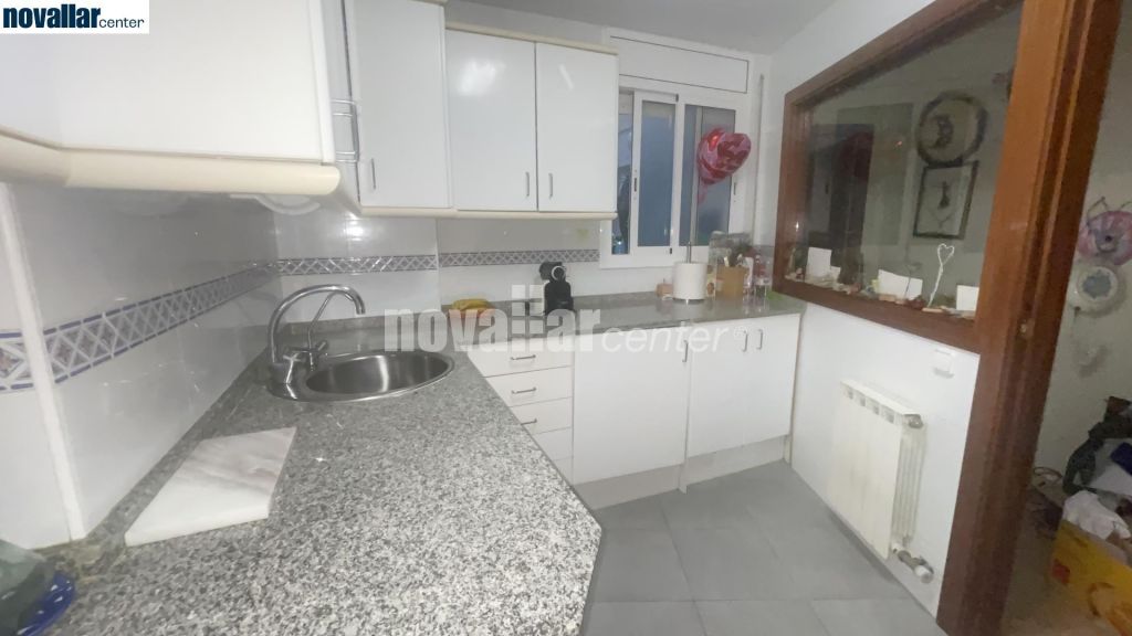 PIS A SANT PERE AMB PISCINA COMUNITÀRIA, PARKING I TRASTER