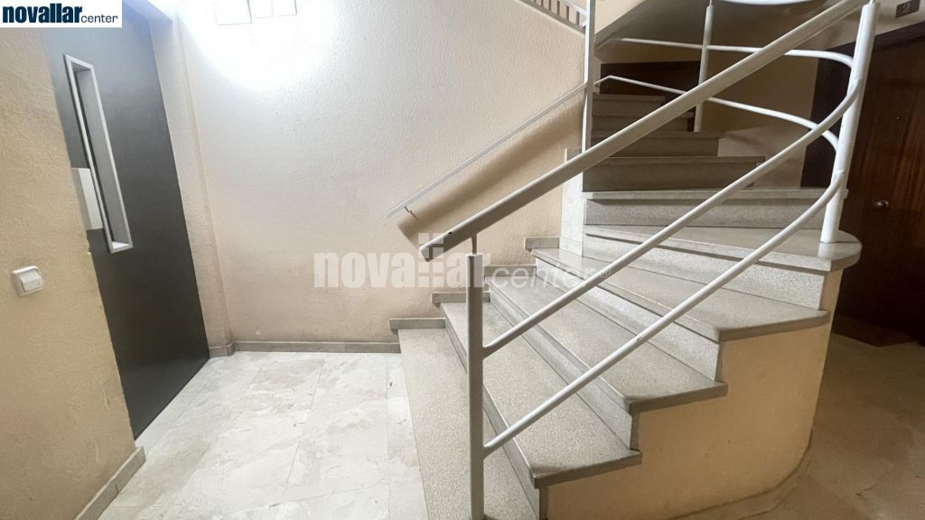 PIS A SANT PERE AMB PISCINA COMUNITÀRIA, PARKING I TRASTER