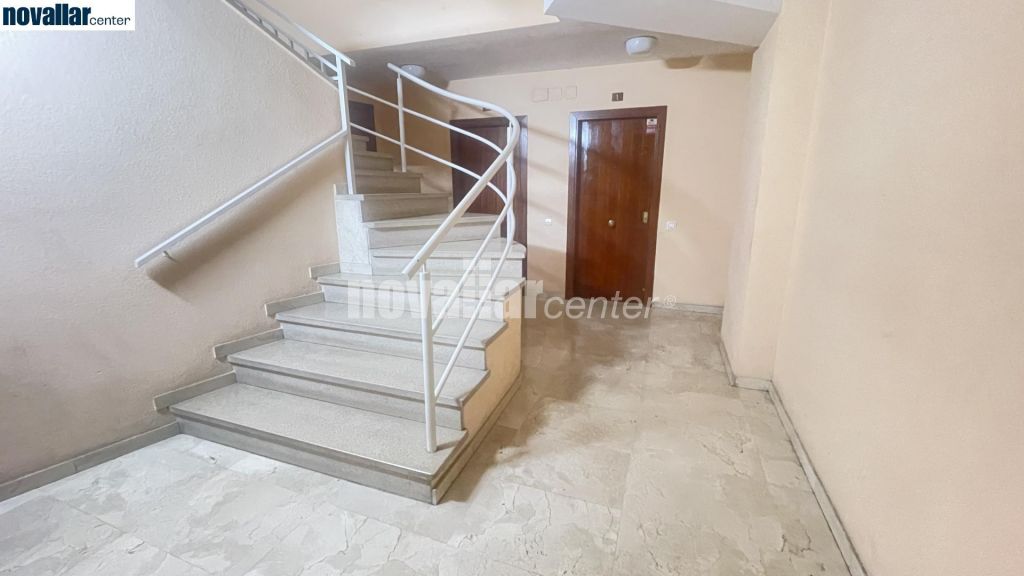 PIS A SANT PERE AMB PISCINA COMUNITÀRIA, PARKING I TRASTER