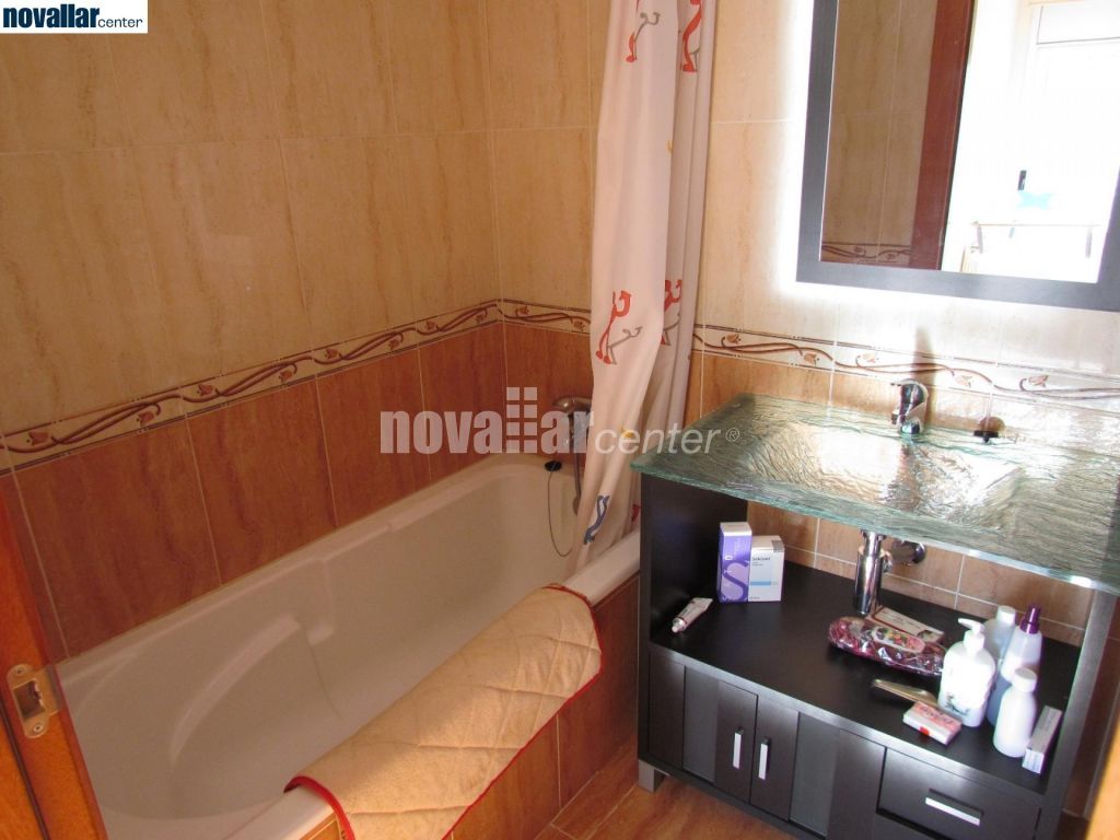 ÀTIC DÚPLEX DEL 2005 AMB PARKING