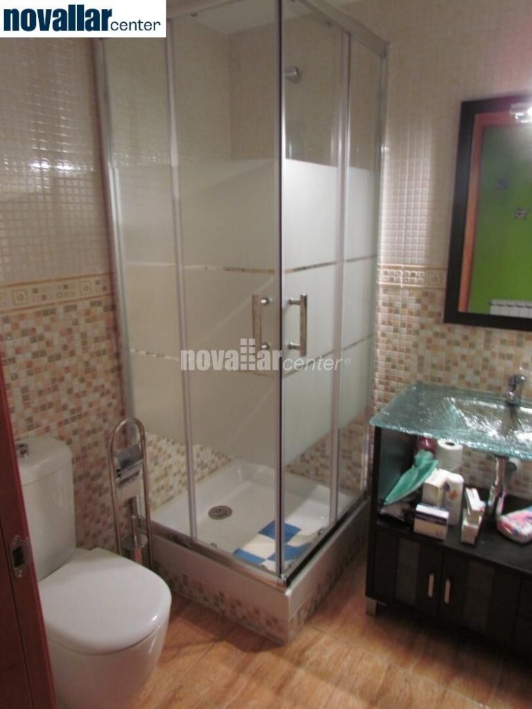 ÀTIC DÚPLEX DEL 2005 AMB PARKING