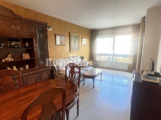 PISO DE 4 HABITACIONES EN FRANCESC MACIÀ