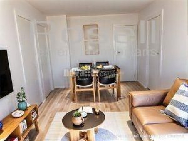 PISO PARA ENTRAR A VIVIR. SEGUNDO SIN ASCENSOR. SOLO 10 VECINOS